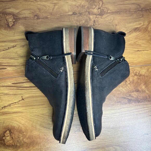 Ugg Clementine Leather Ankle Bootie Size 6 Shearling Lined Brown Zip‎ Classic - Picture 6 of 8